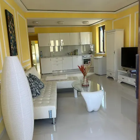 Luxury Apartmán Bukurešť