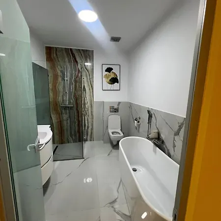 Luxury Apartmán *
